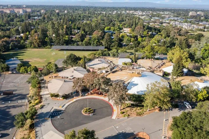 14220 Wild Plum Lane, Los Altos Hills, California 94022