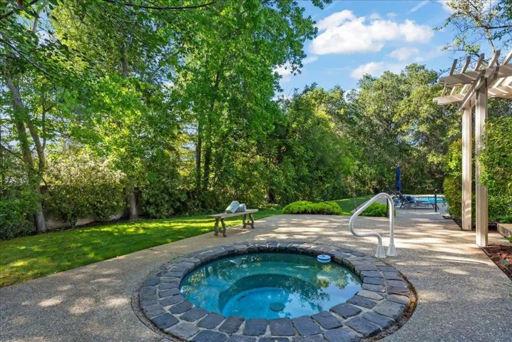 14220 Wild Plum Lane, Los Altos Hills, California 94022