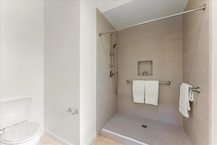 14220 Wild Plum Lane, Los Altos Hills, California 94022