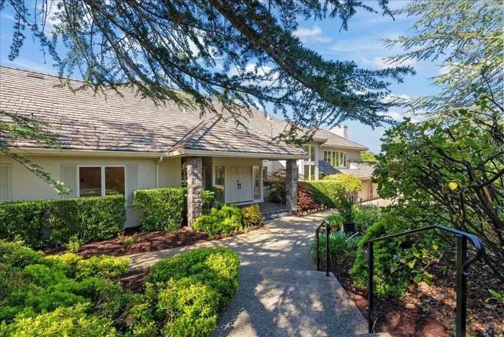 14220 Wild Plum Lane, Los Altos Hills, California 94022