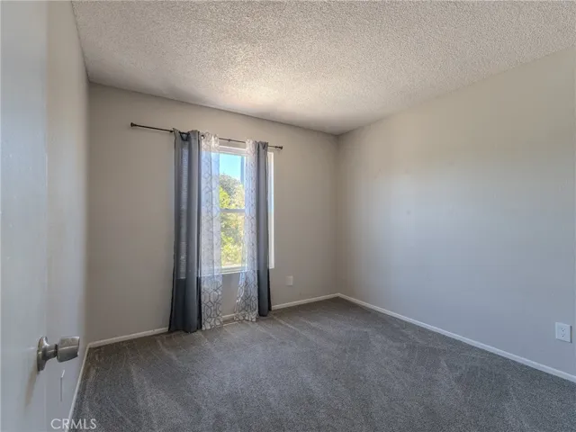 513 E Pioneer Avenue, Redlands, California 92374
