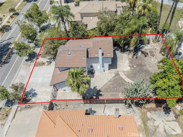 513 E Pioneer Avenue, Redlands, California 92374