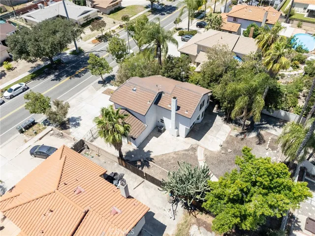 513 E Pioneer Avenue, Redlands, California 92374