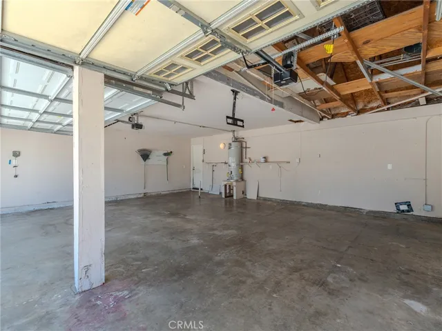 513 E Pioneer Avenue, Redlands, California 92374