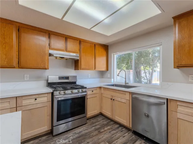 513 E Pioneer Avenue, Redlands, California 92374
