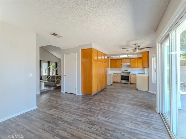 513 E Pioneer Avenue, Redlands, California 92374