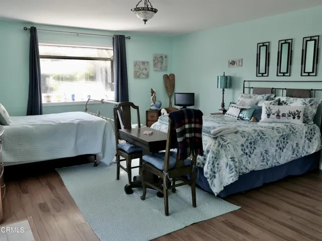 Bedroom #1