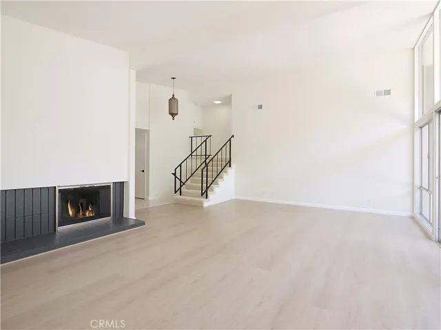 Living Rm