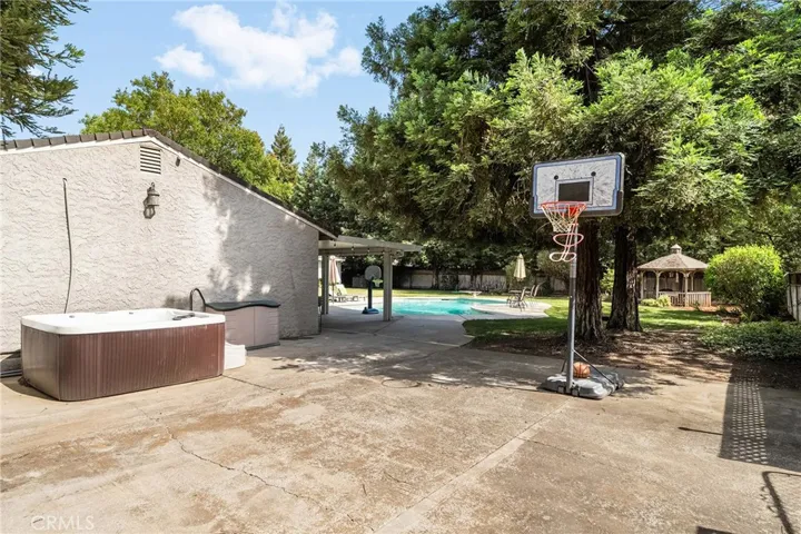 9761 Lott Road, Durham, California 95938
