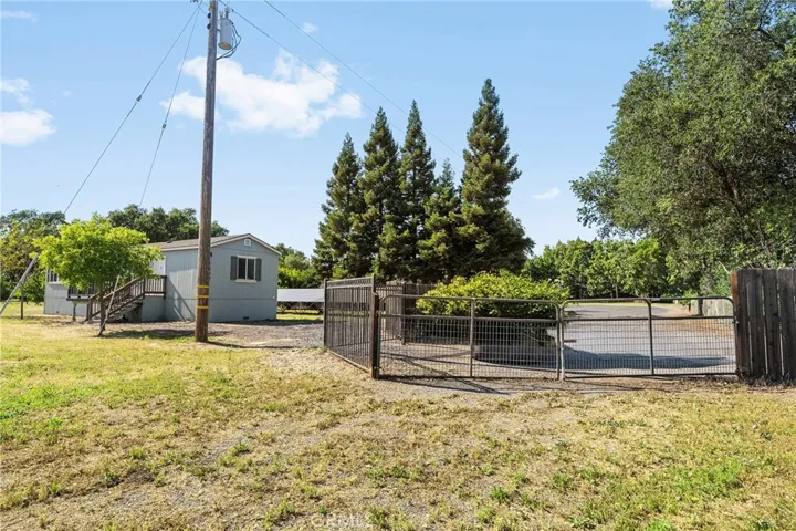 9761 Lott Road, Durham, California 95938