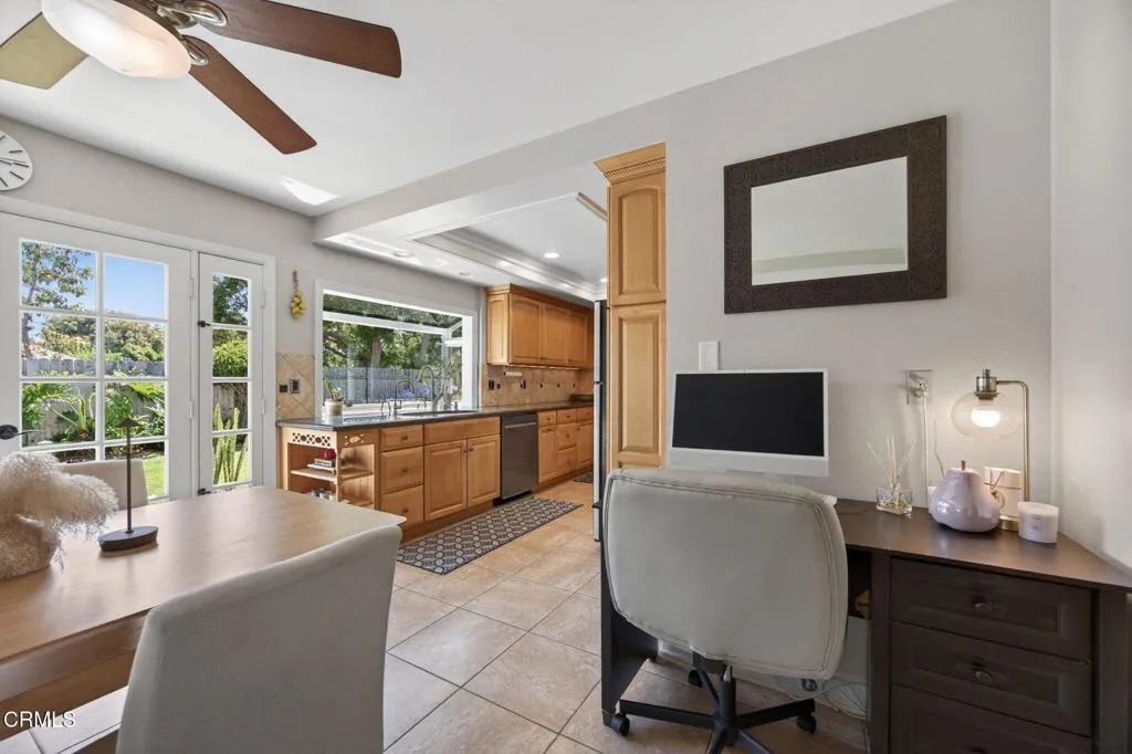 21-web-or-mls-Upmarket Media-145Japo061