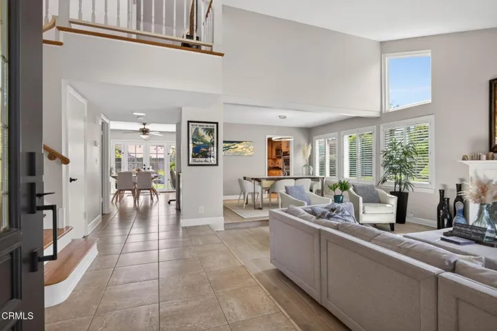 6-web-or-mls-Upmarket Media-145Japo018