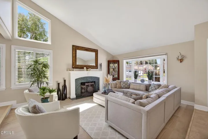 9-web-or-mls-Upmarket Media-145Japo025