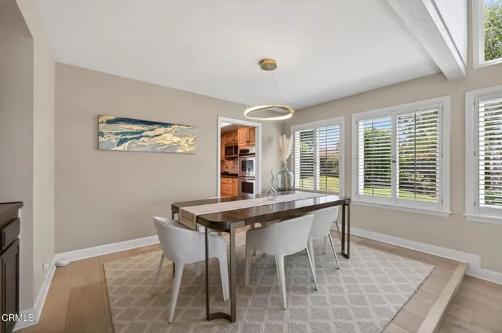 11-web-or-mls-Upmarket Media-145Japo031