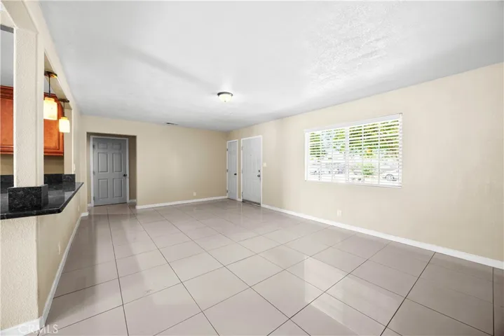 452 S Harvard, Hemet, California 92543