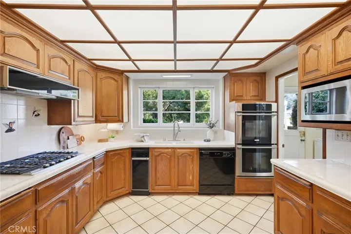 2932 Gainsborough Drive, San Marino, California 91108