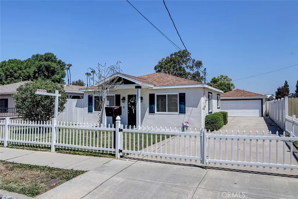 3341 W 147th
