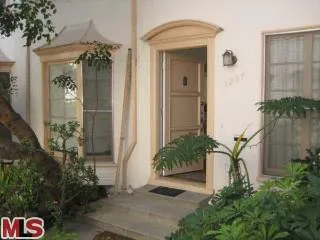 1201 S Ogden Drive, Los Angeles, California 90019