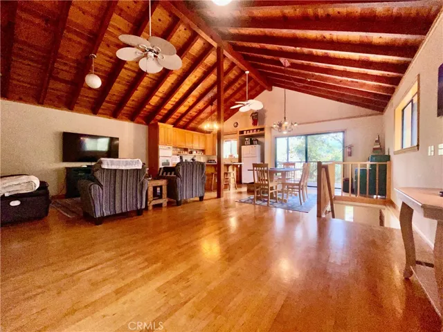 54825 Willow, Bass Lake, California 93604