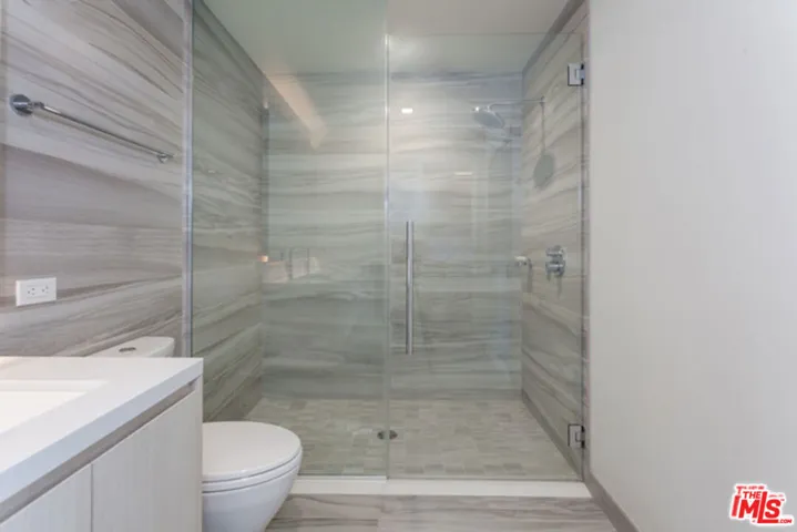 primary shower