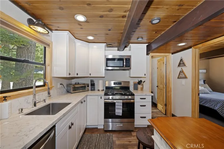 1132 Teton, Big Bear Lake, California 92315