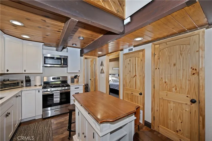 1132 Teton, Big Bear Lake, California 92315