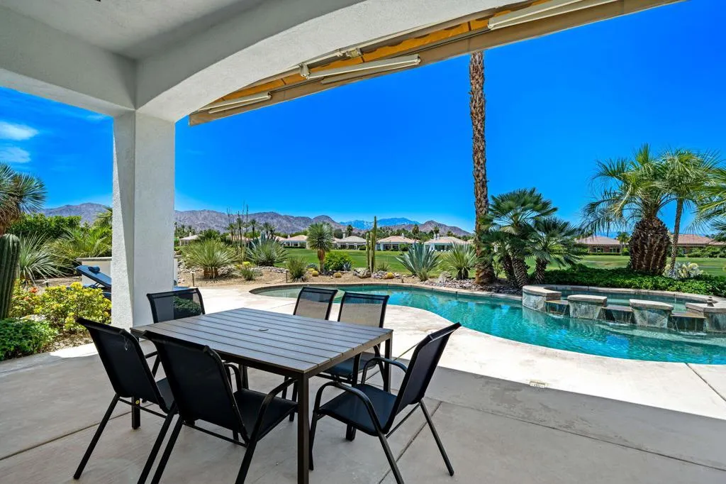35-web-or-mls-DFVerano_OPMG_0526_035 (1)