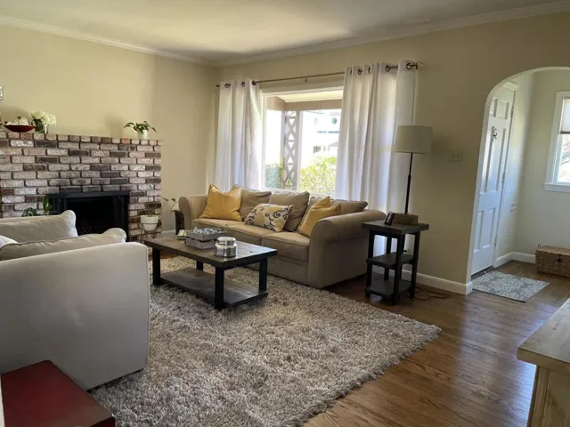 1109 Hamilton Lane, Burlingame, California 94010