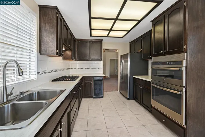 Spacious Kitchen