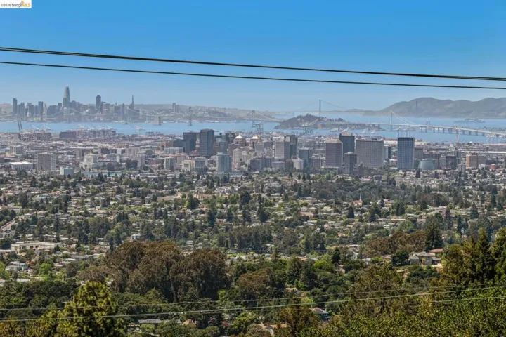 3510 Brunell Dr, Oakland, California 94602
