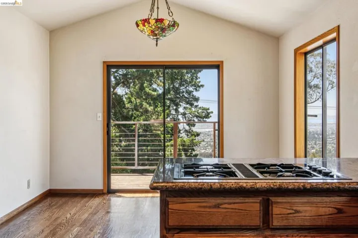 3510 Brunell Dr, Oakland, California 94602