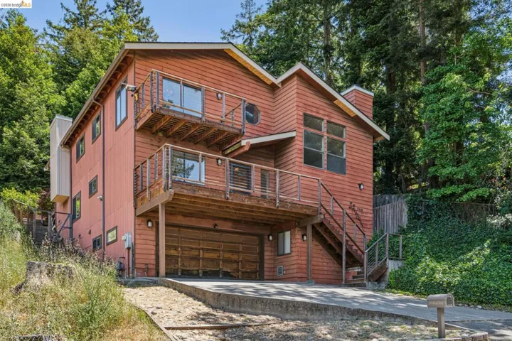 3510 Brunell Dr, Oakland, California 94602