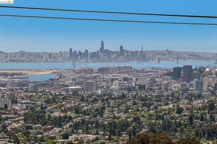 3510 Brunell Dr, Oakland, California 94602