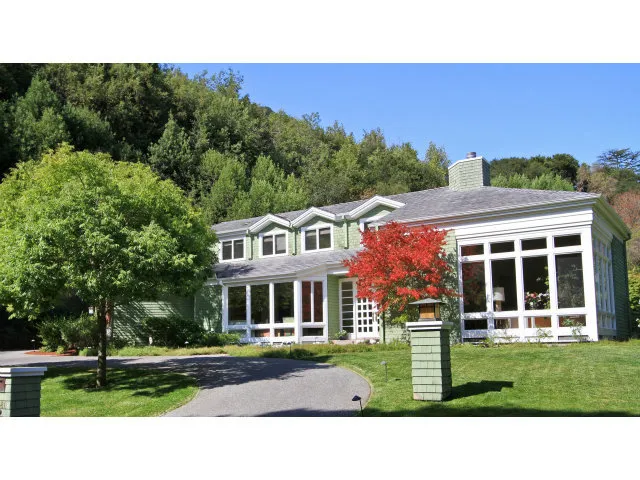 11881 Francemont Avenue, Los Altos Hills, California 94022