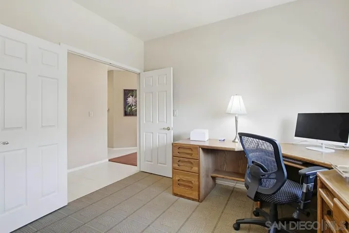 2071 Winamar, Escondido, California 92029