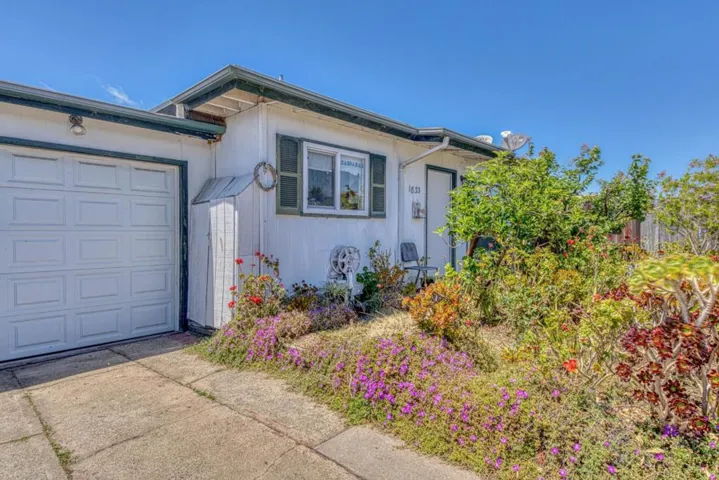 1833 Waring Street, Seaside, California 93955