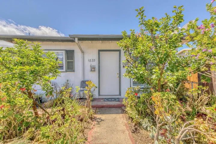 1833 Waring Street, Seaside, California 93955