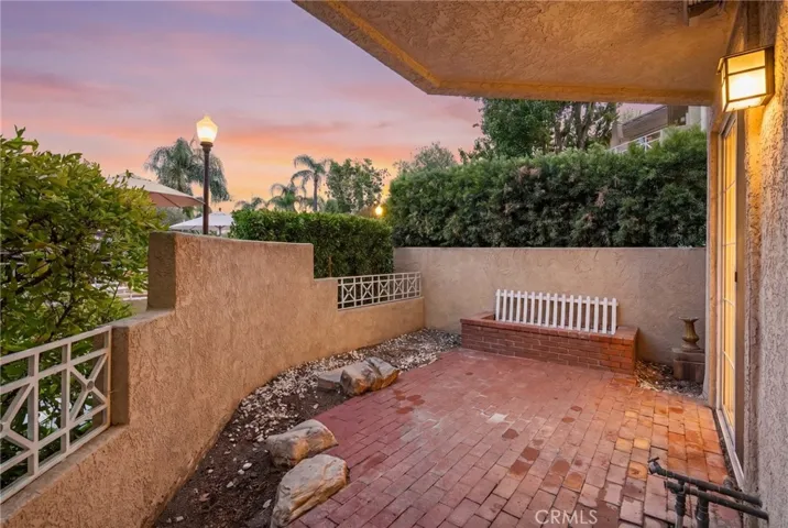 23845 Del Monte 67, Valencia, California 91355