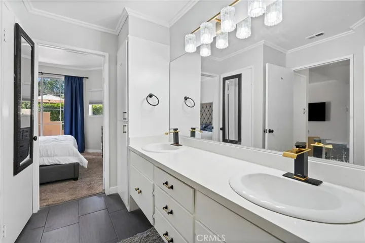 23845 Del Monte 67, Valencia, California 91355