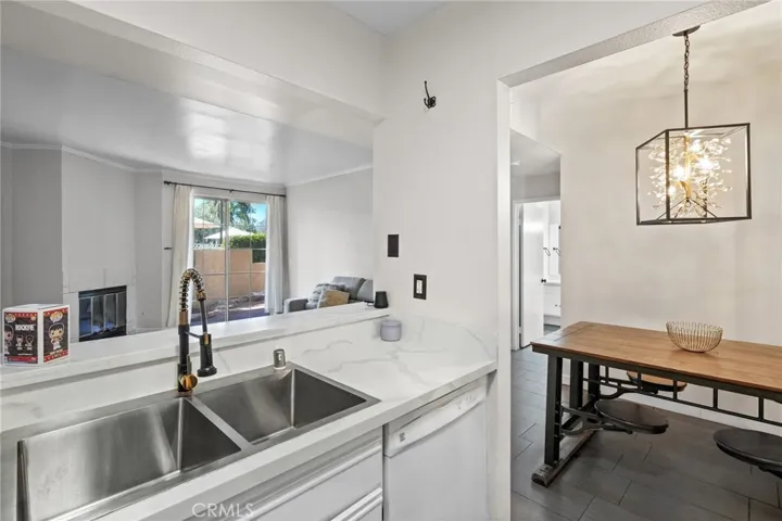 23845 Del Monte 67, Valencia, California 91355
