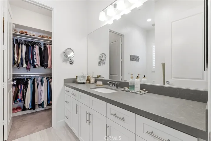 14 Volar, Rancho Mission Viejo, California 92694