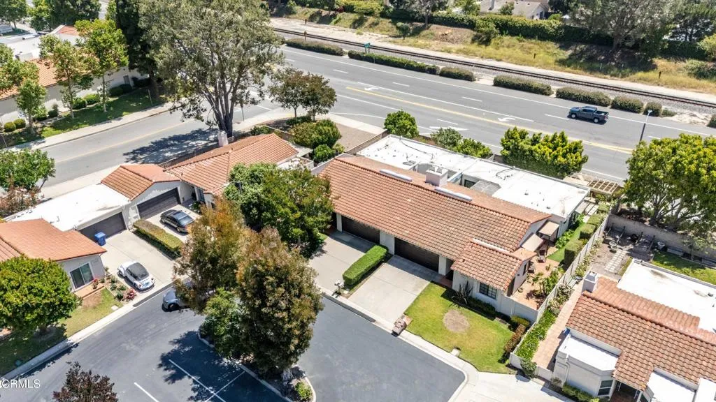 2210 Placita San Dimas43