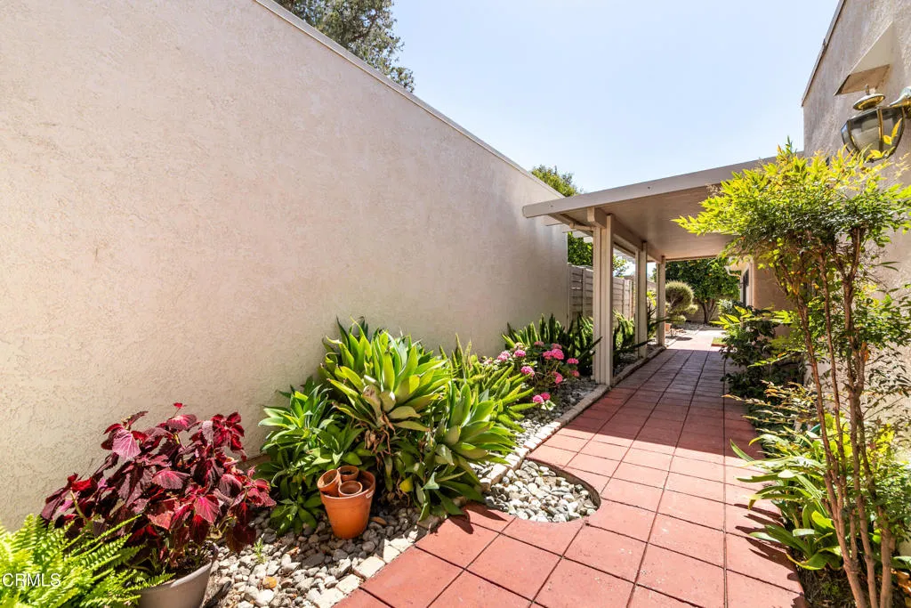 2210 Placita San Dimas29