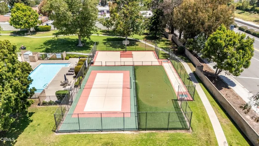 2210 Placita San Dimas41