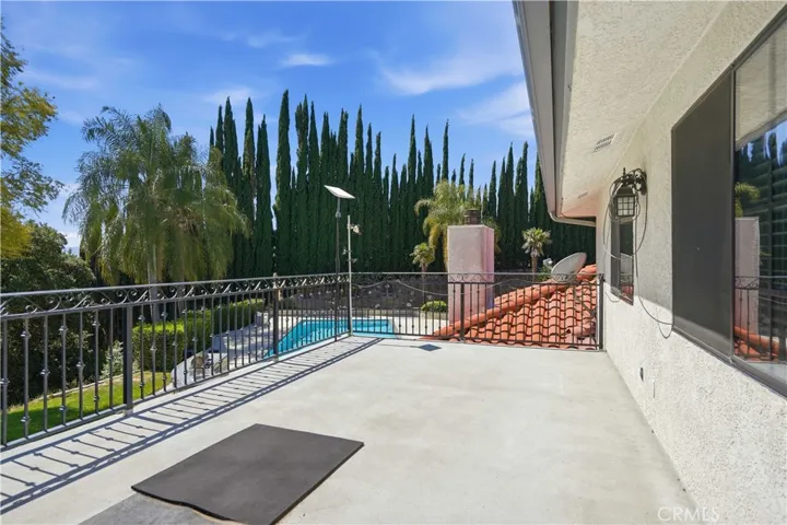 Balcony off Upper Wing Loft