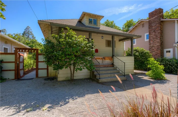 1514 Salem Street, Chico, California 95928