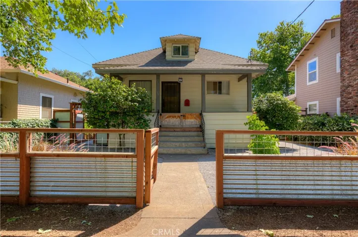 1514 Salem Street, Chico, California 95928