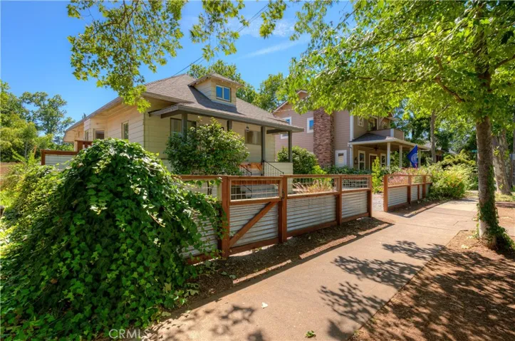 1514 Salem Street, Chico, California 95928