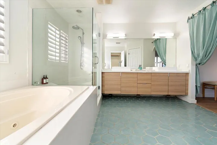 primary bath