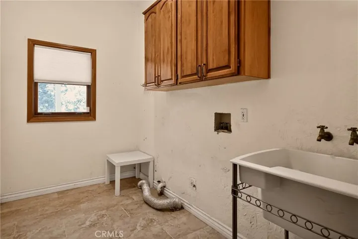 2708 Grey Fox Dr. Drive, Weed, California 96064